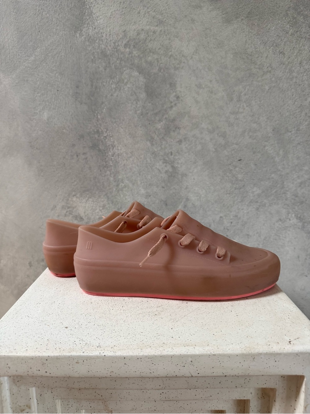 Melissa Platform Lace-Up Sneakers in Dusty Rose